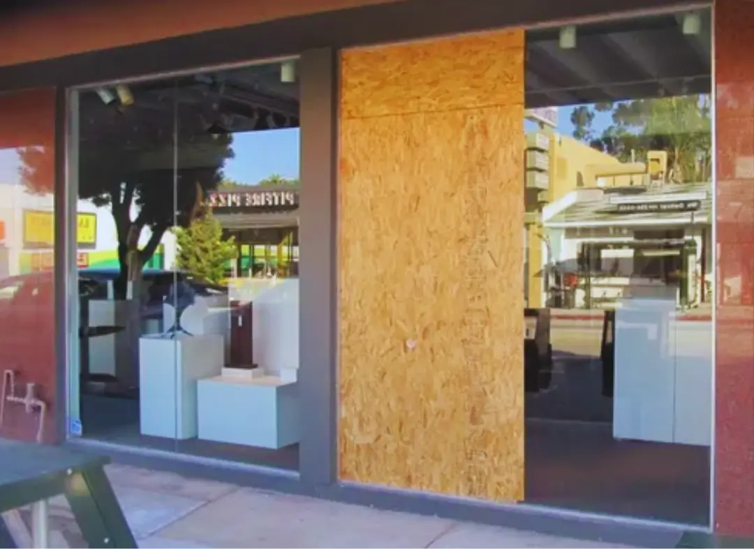 Mise en sécurité fermeture provisoire Villeneuve-d'Entraunes